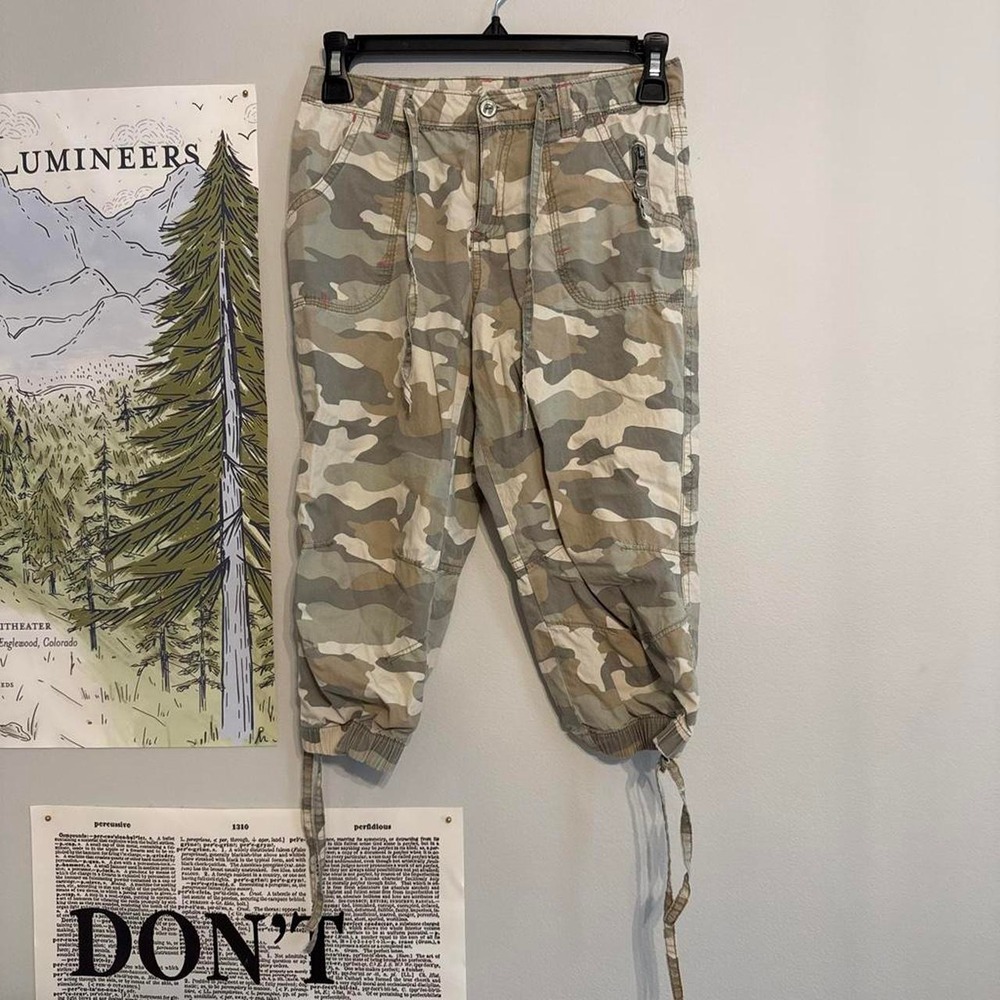 SO Y2K Wear It Declare It Utility Camo Cargo Capri Pants